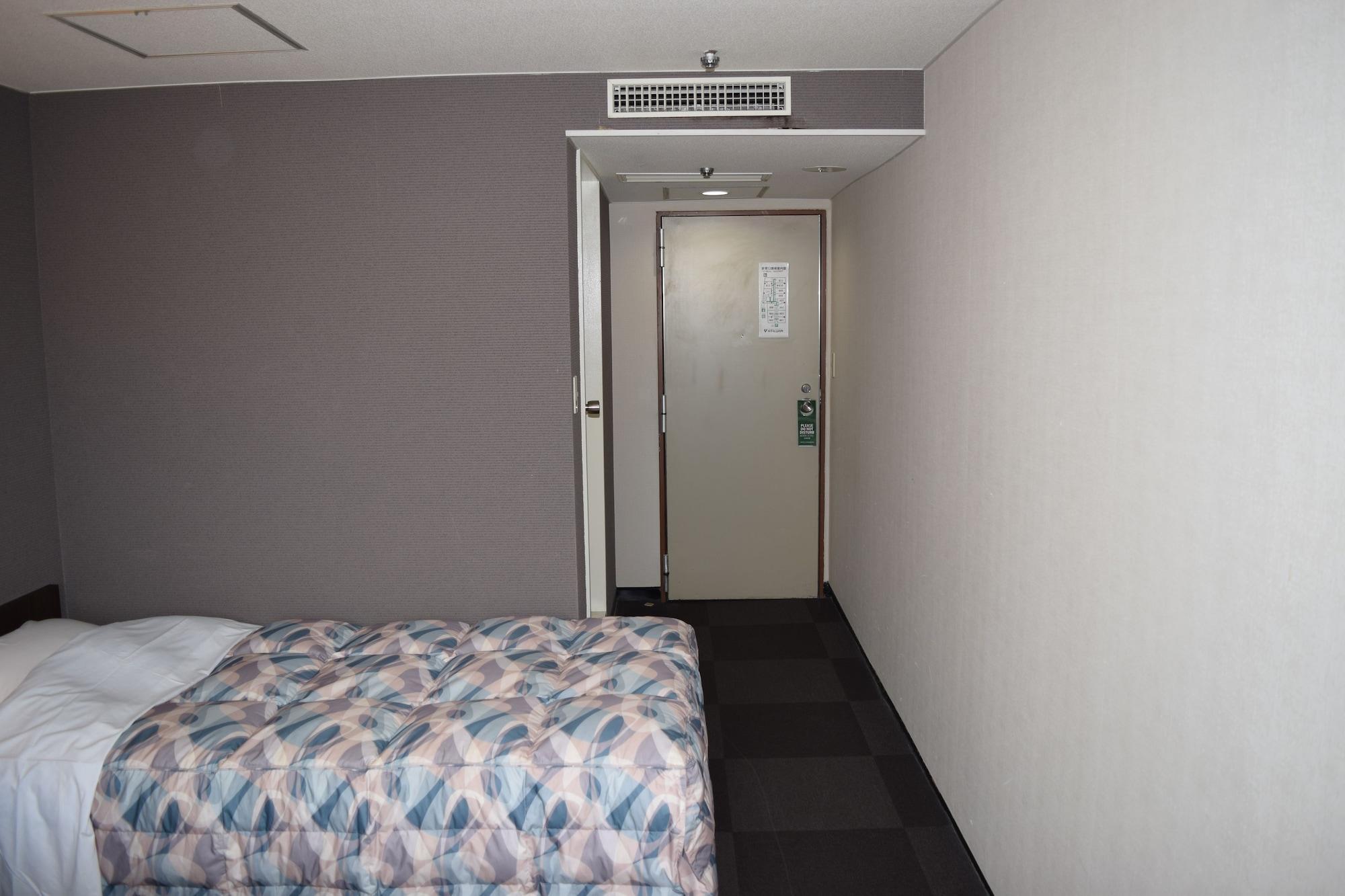 Hotel Yamanouchi Naha Bagian luar foto