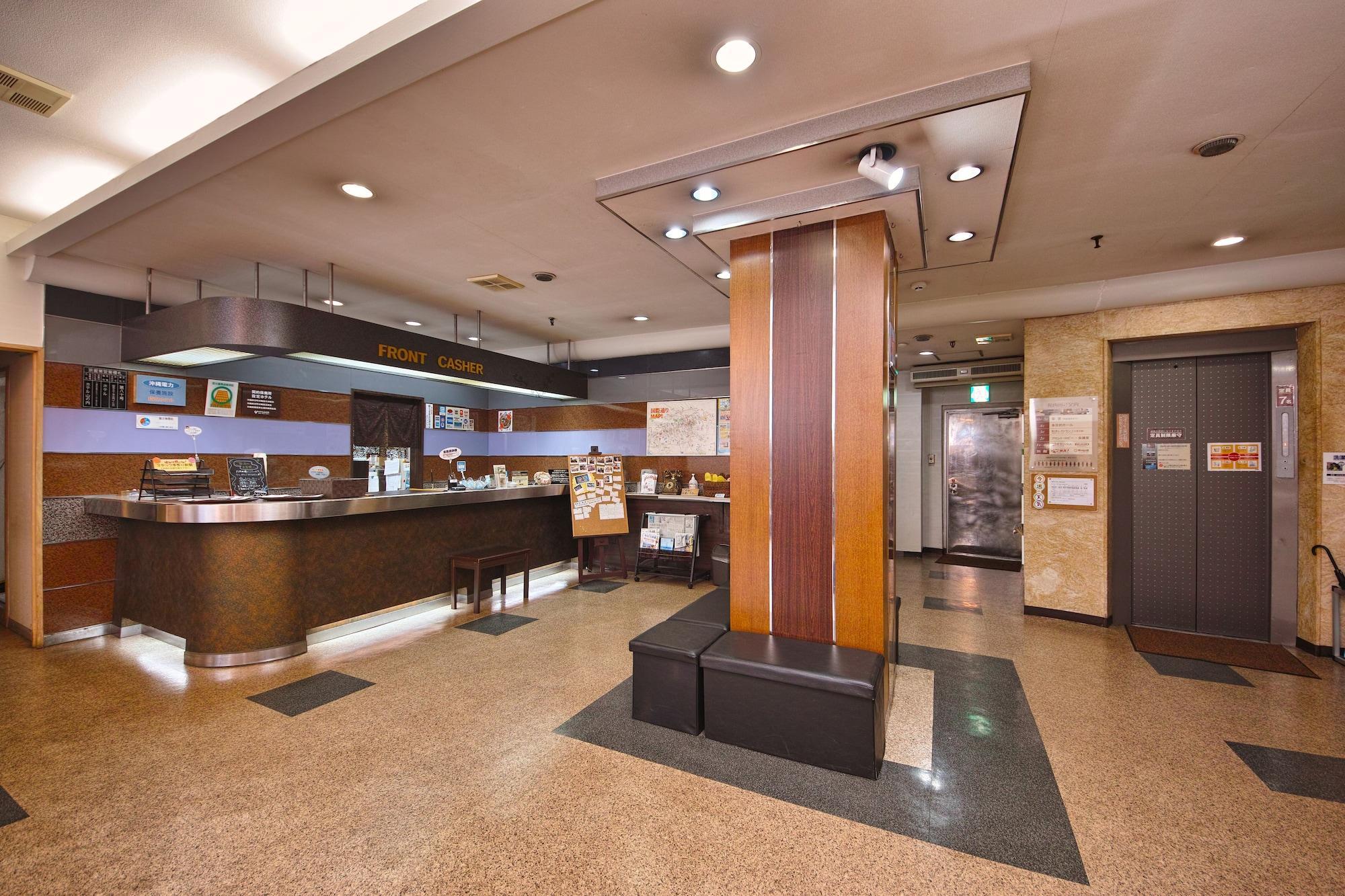 Hotel Yamanouchi Naha Bagian luar foto