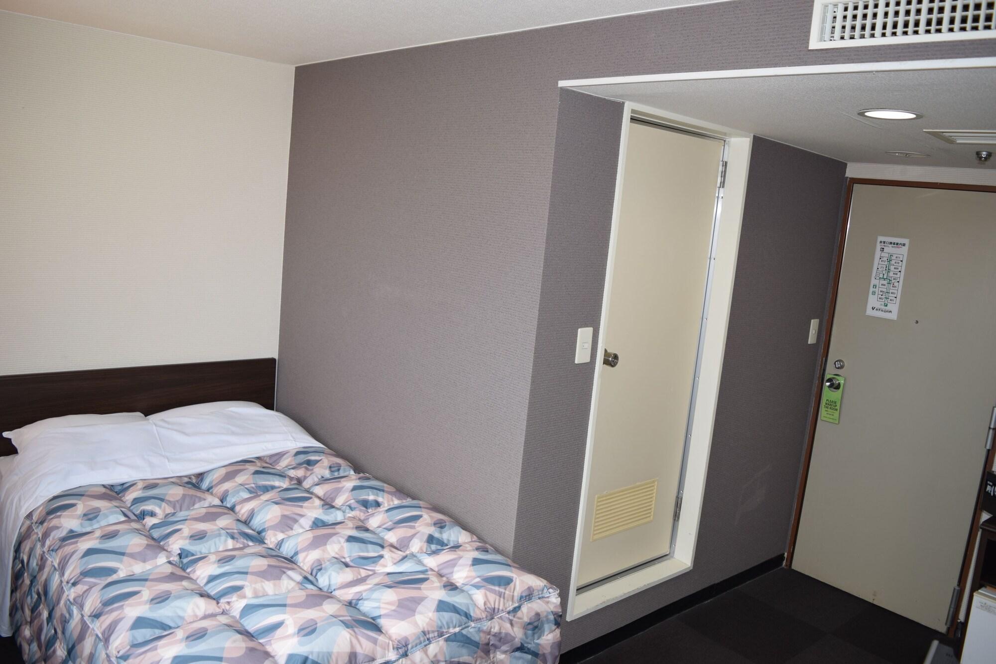 Hotel Yamanouchi Naha Bagian luar foto
