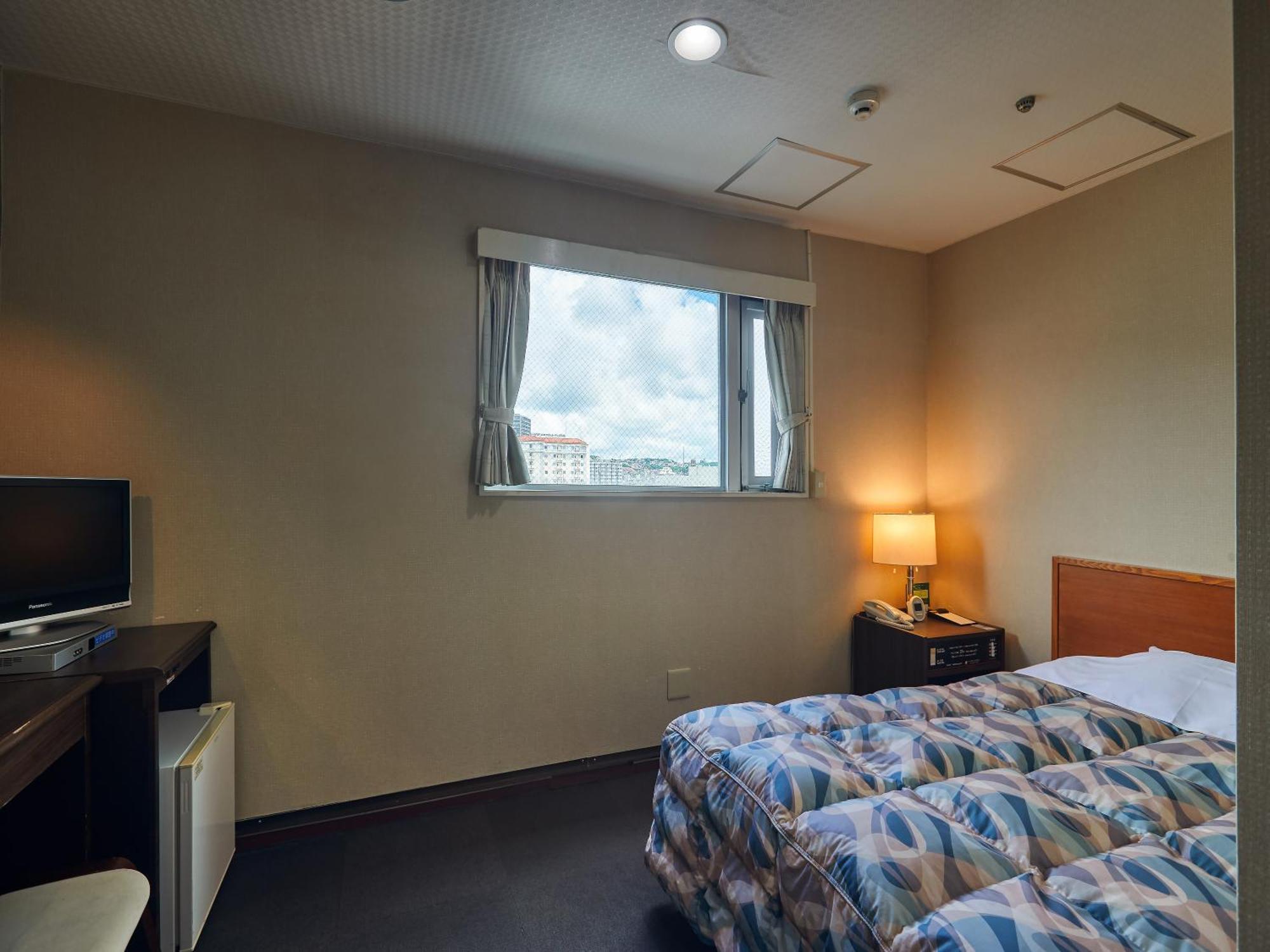 Hotel Yamanouchi Naha Bagian luar foto